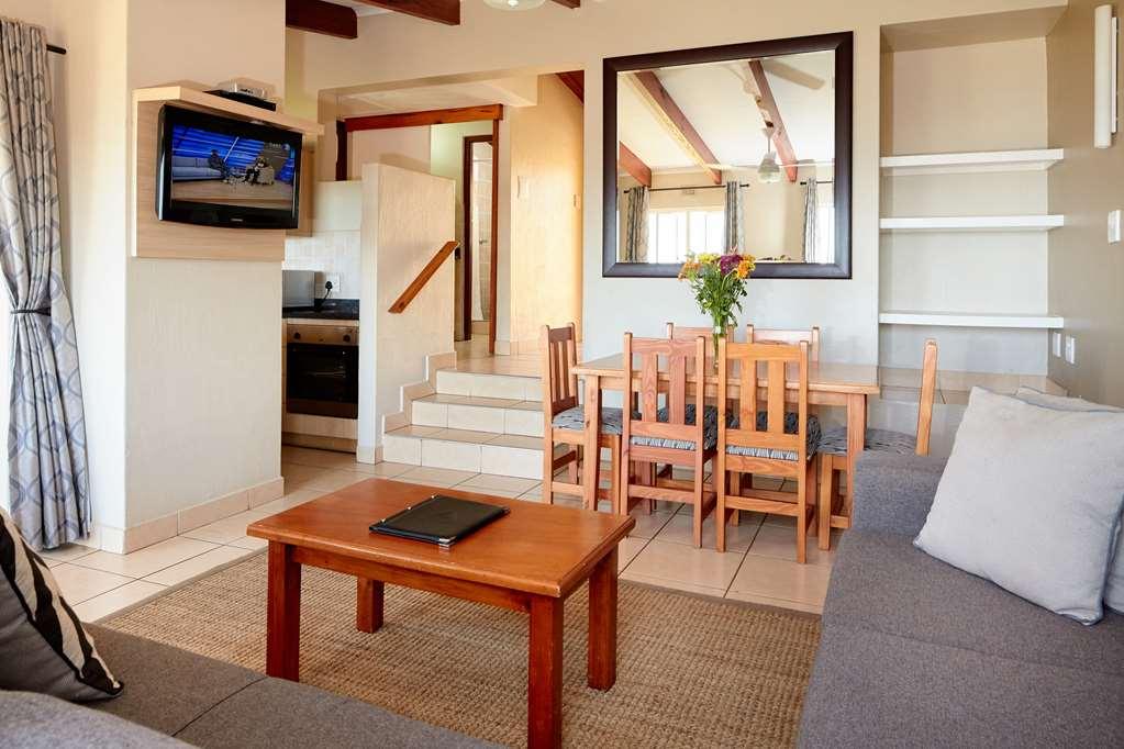 First Group Kowie River Chalets Port Alfred Room photo